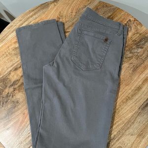 Joe’s Jeans - Slim/Straight